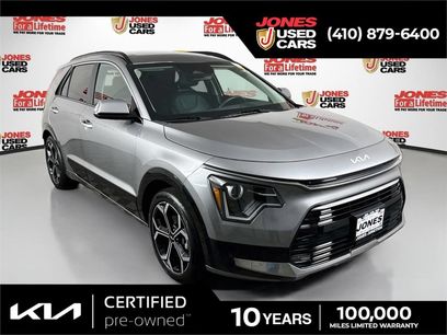 Used 2025 Kia Niro EX Touring