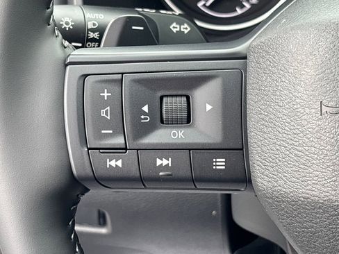 New 2026 Nissan Rogue SV image 17