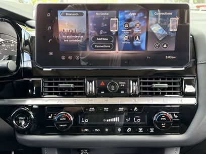 New 2026 Nissan Pathfinder SV w/ SV Premium Package