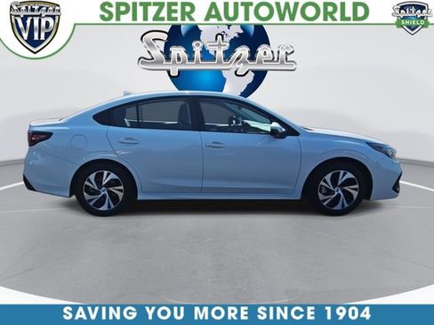 Used 2025 Subaru Legacy Premium AWD/4WD image 9