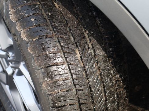 Used 2021 BMW X3 xDrive30i w/ Convenience Package image 12