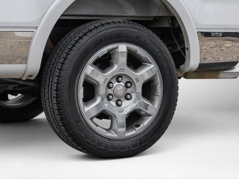 Used 2014 Ford F150 King Ranch w/ King Ranch Luxury Package RWD image 57