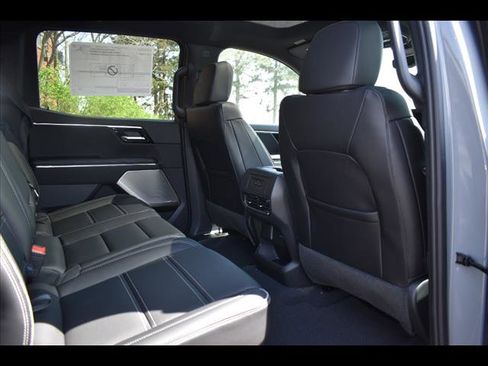 New 2025 GMC Sierra EV Denali image 6