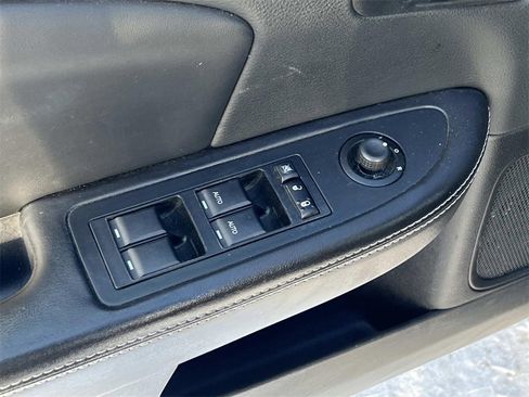 Used 2013 Chrysler 200 Limited w/ Sun/Sound Group image 13