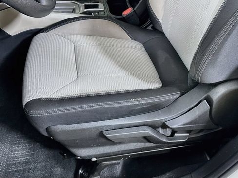 Used 2021 Subaru Forester AWD/4WD image 23