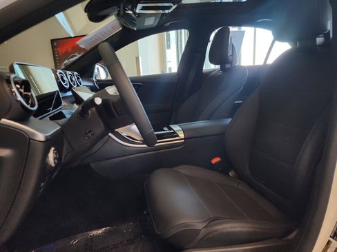 Certified 2025 Mercedes-Benz C 300 4MATIC Sedan image 14