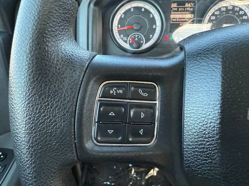 Used 2019 RAM 1500 Classic SLT image 30