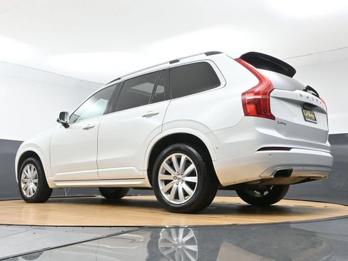 Used 2018 Volvo XC90 T6 Momentum w/ Convenience Package AWD/4WD image 45