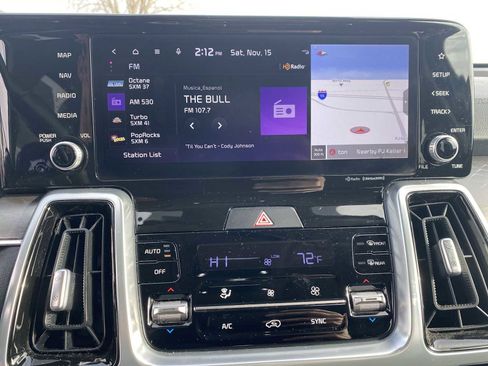 Used 2022 Kia Sorento SX image 13