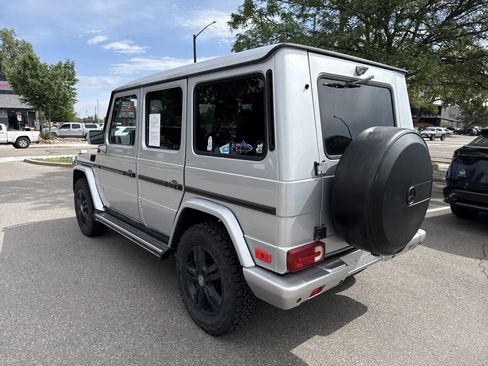 Used 2010 Mercedes-Benz G 550 image 5