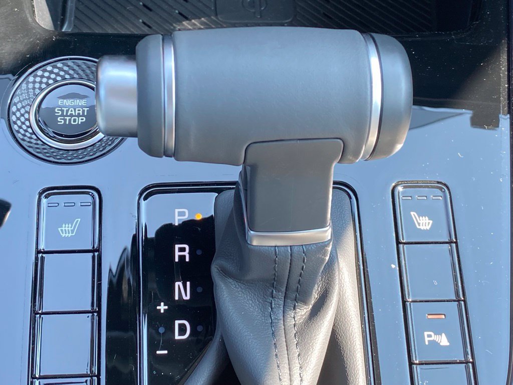 New 2026 Kia Niro EX FWD image 18