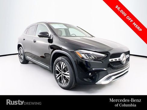 Used 2025 Mercedes-Benz GLA 250 4MATIC image 1