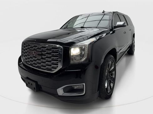Used 2019 GMC Yukon XL Denali w/ Denali Ultimate Package RWD image 4