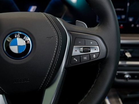 New 2026 BMW X5 xDrive50e w/ Premium Package image 27