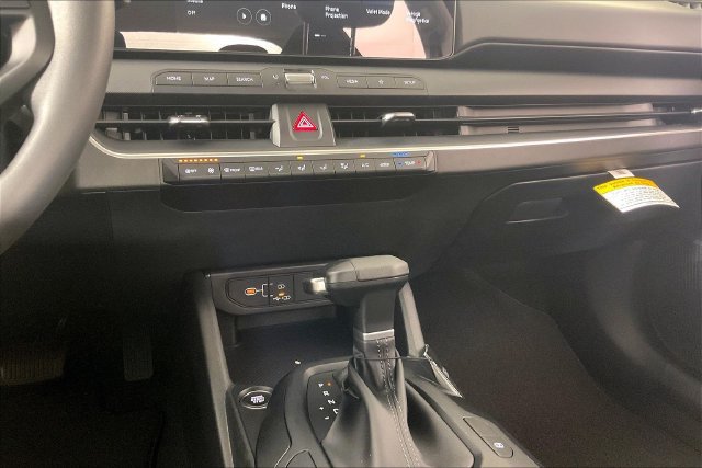 New 2026 Kia K4 FWD image 7