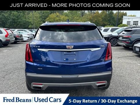 Used 2023 Cadillac XT5 Premium Luxury w/ Technology Package AWD/4WD image 7