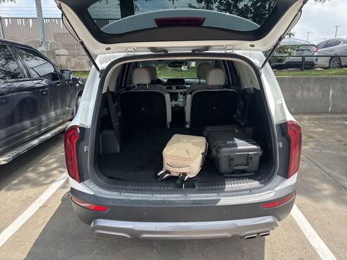 Used 2022 Kia Telluride S AWD/4WD image 13