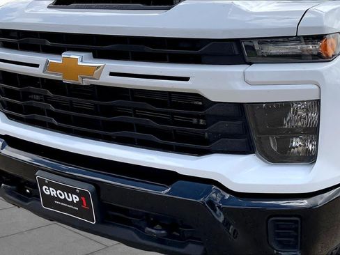 Used 2024 Chevrolet Silverado 2500 Custom w/ Custom Value Package AWD/4WD image 30