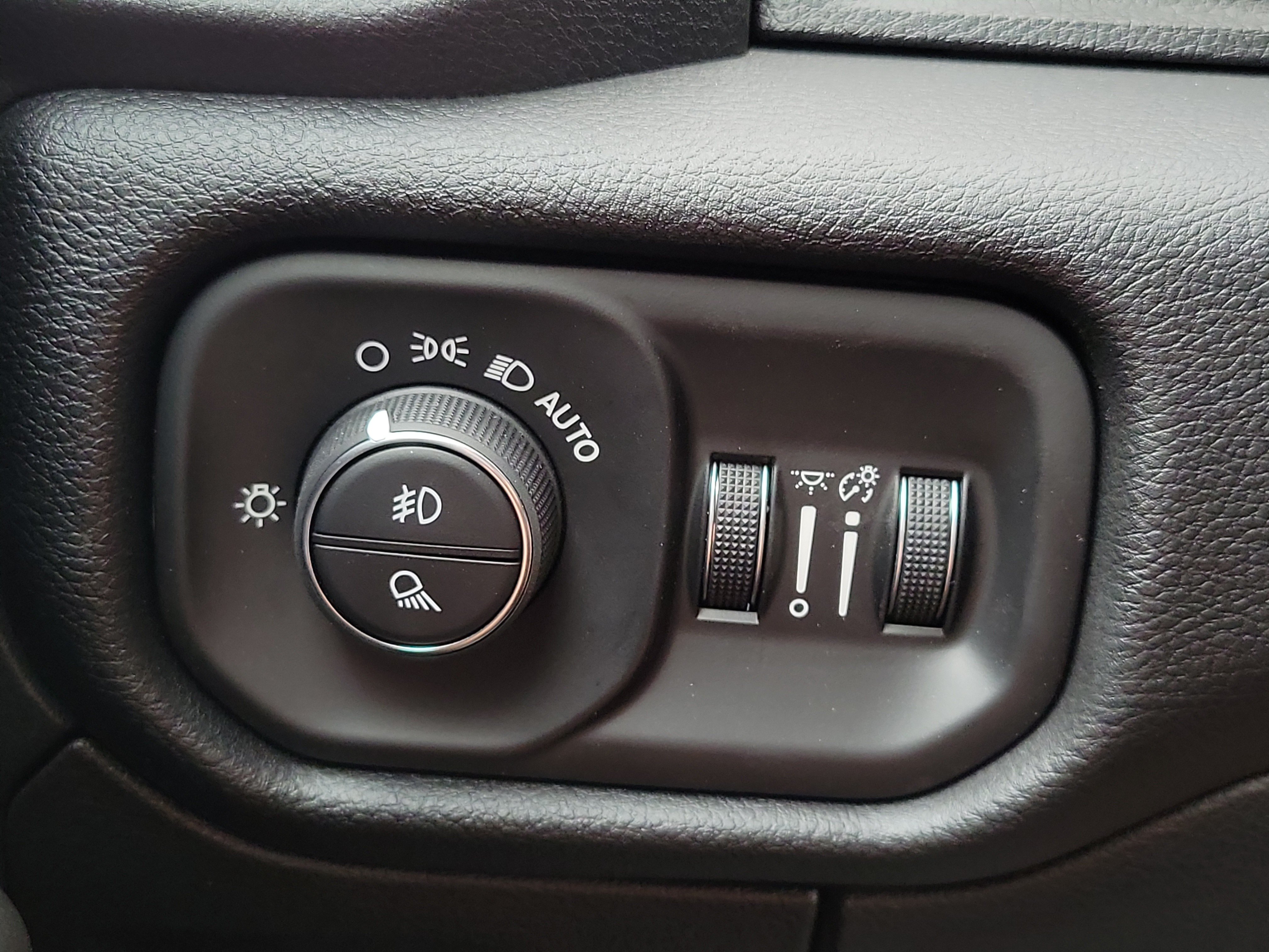 Used 2026 RAM 1500 Big Horn AWD/4WD image 25