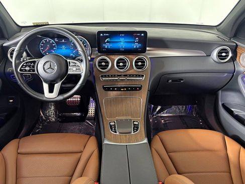 Certified 2022 Mercedes-Benz GLC 300 4MATIC image 15