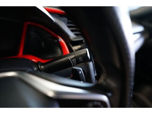 Used 2020 Honda Civic Sport image 23