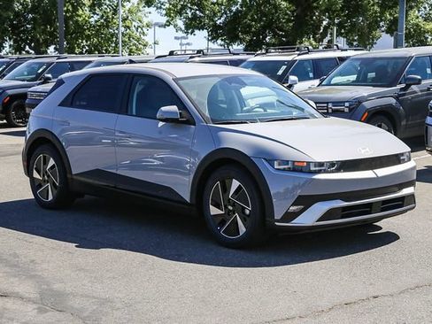 New 2026 Hyundai Ioniq 5 SEL RWD image 6