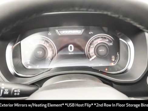 New 2026 RAM 1500 4x4 Crew Cab image 26