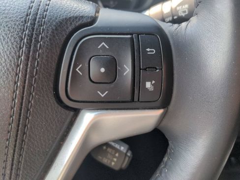 Used 2016 Toyota Highlander XLE AWD/4WD image 26