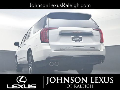 Used 2023 GMC Yukon XL AT4 w/ AT4 Premium Plus Package image 19