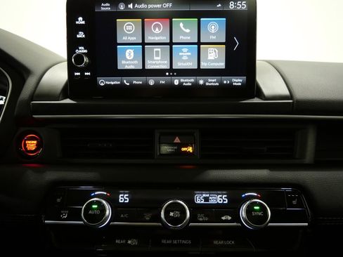 Used 2025 Honda Pilot Touring image 21