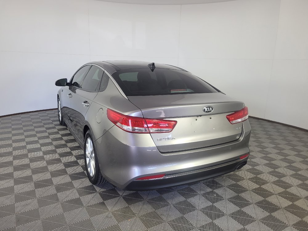 Used 2016 Kia Optima EX w/ Premium Package FWD image 5