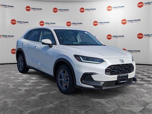 New 2026 Honda HR-V LX image 3