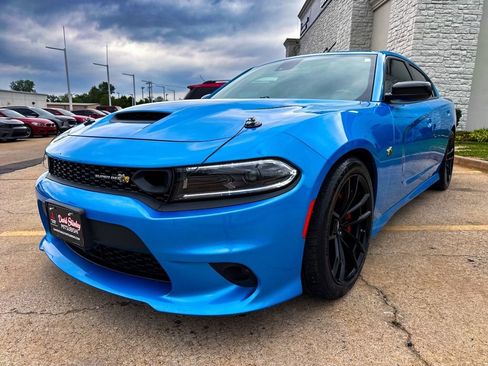 Used 2023 Dodge Charger Scat Pack w/ Plus Group RWD image 3
