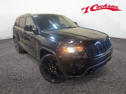 Used 2019 Jeep Grand Cherokee Laredo