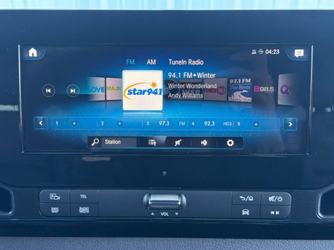 Used 2023 Mercedes-Benz Sprinter 2500 w/ Parking Package image 26