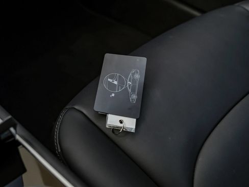 Used 2018 Tesla Model 3 Long Range RWD image 50