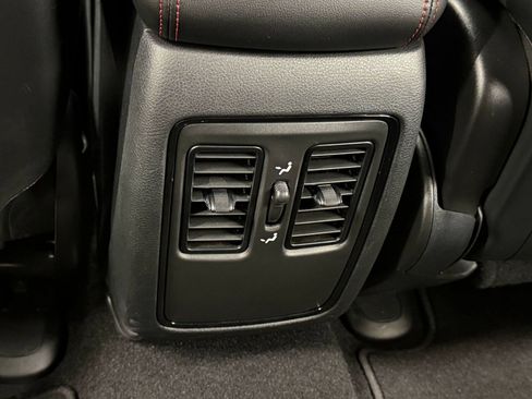 Used 2025 Dodge Durango GT AWD/4WD image 23