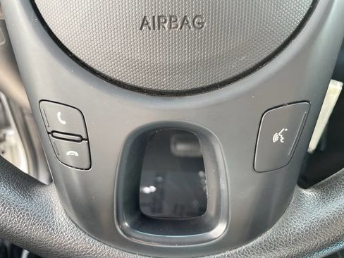 Used 2013 Kia Soul image 18