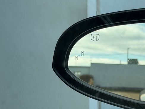 Used 2014 Toyota Avalon Limited w/ Technology Package image 24