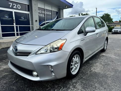 Used 2013 Toyota Prius V Three FWD image 1