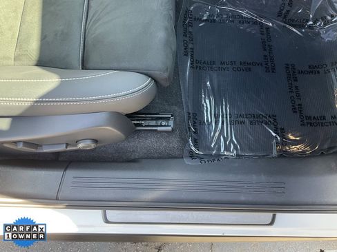 Used 2023 Volvo XC40 Recharge Plus image 62