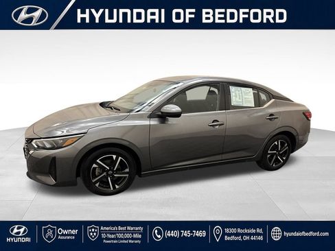 Used 2024 Nissan Sentra SV FWD image 10