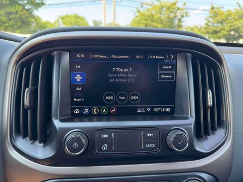 Used 2019 Chevrolet Colorado Z71 w/ Z71 Midnight Edition AWD/4WD image 29