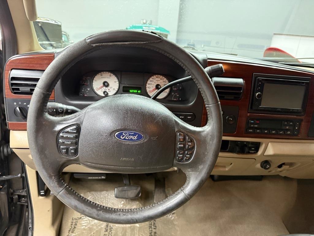 Used 2005 Ford F250 XL AWD/4WD image 16
