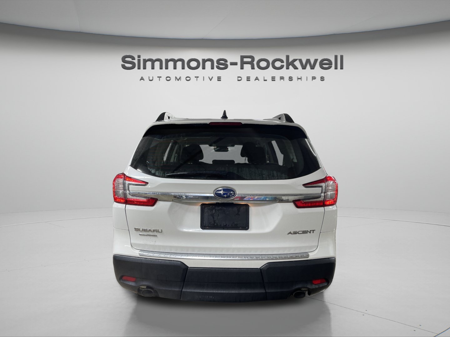 Used 2023 Subaru Ascent 8-Passenger AWD/4WD image 4