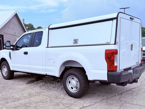 Used 2019 Ford F250 XL w/ Power Equipment Group RWD image 7