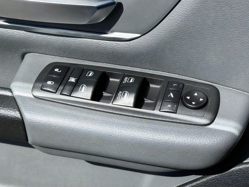 Used 2021 RAM 1500 Big Horn AWD/4WD image 24