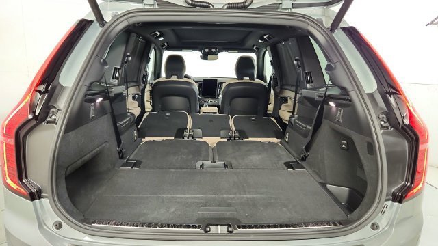 Used 2027 Volvo XC90 B6 Plus AWD/4WD image 45