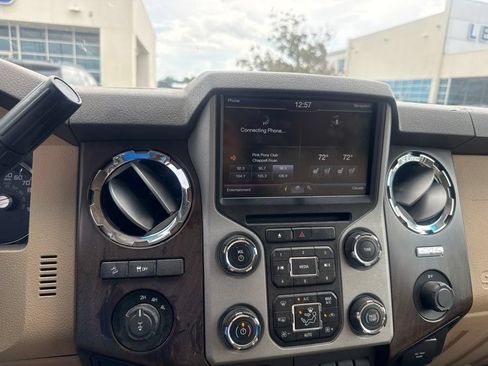 Used 2014 Ford F350 Lariat w/ Lariat Ultimate Package AWD/4WD image 4