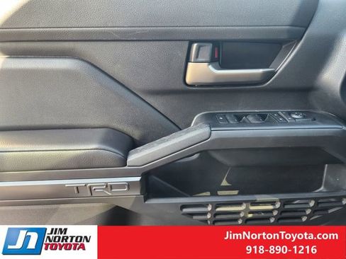Used 2025 Toyota Tacoma TRD Off-Road image 24